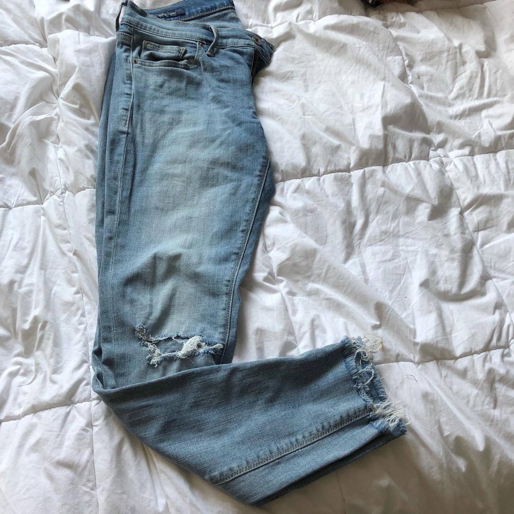 Lucky Brand distressed skinnies
